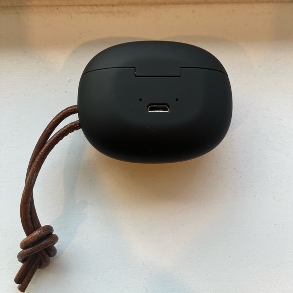 Sudio Tolv wireless bluetooth earbuds - Picture 4 of 9